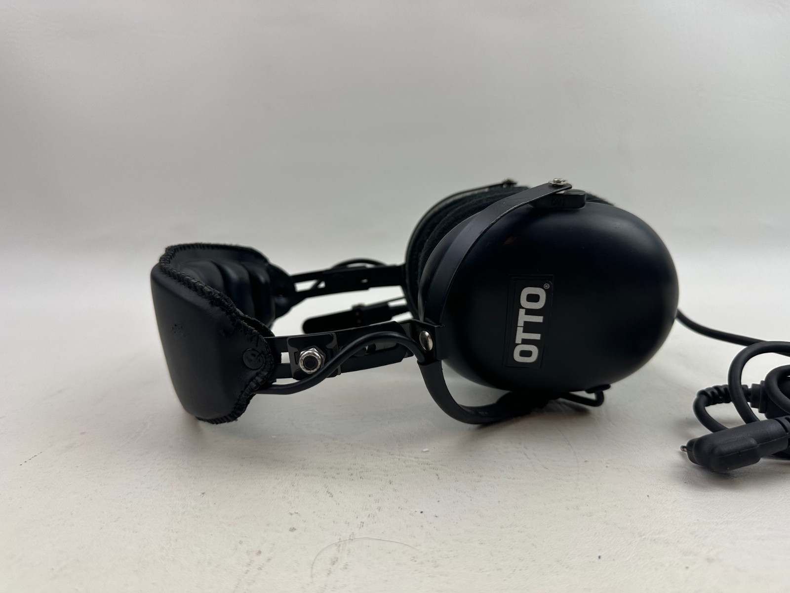 OTTO COMMUNICATIONS OTE AVIATION HEADSET, WITH MICROPHONE