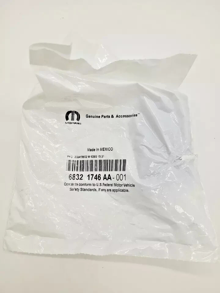 Mopar 68321746AA Fuse Connector