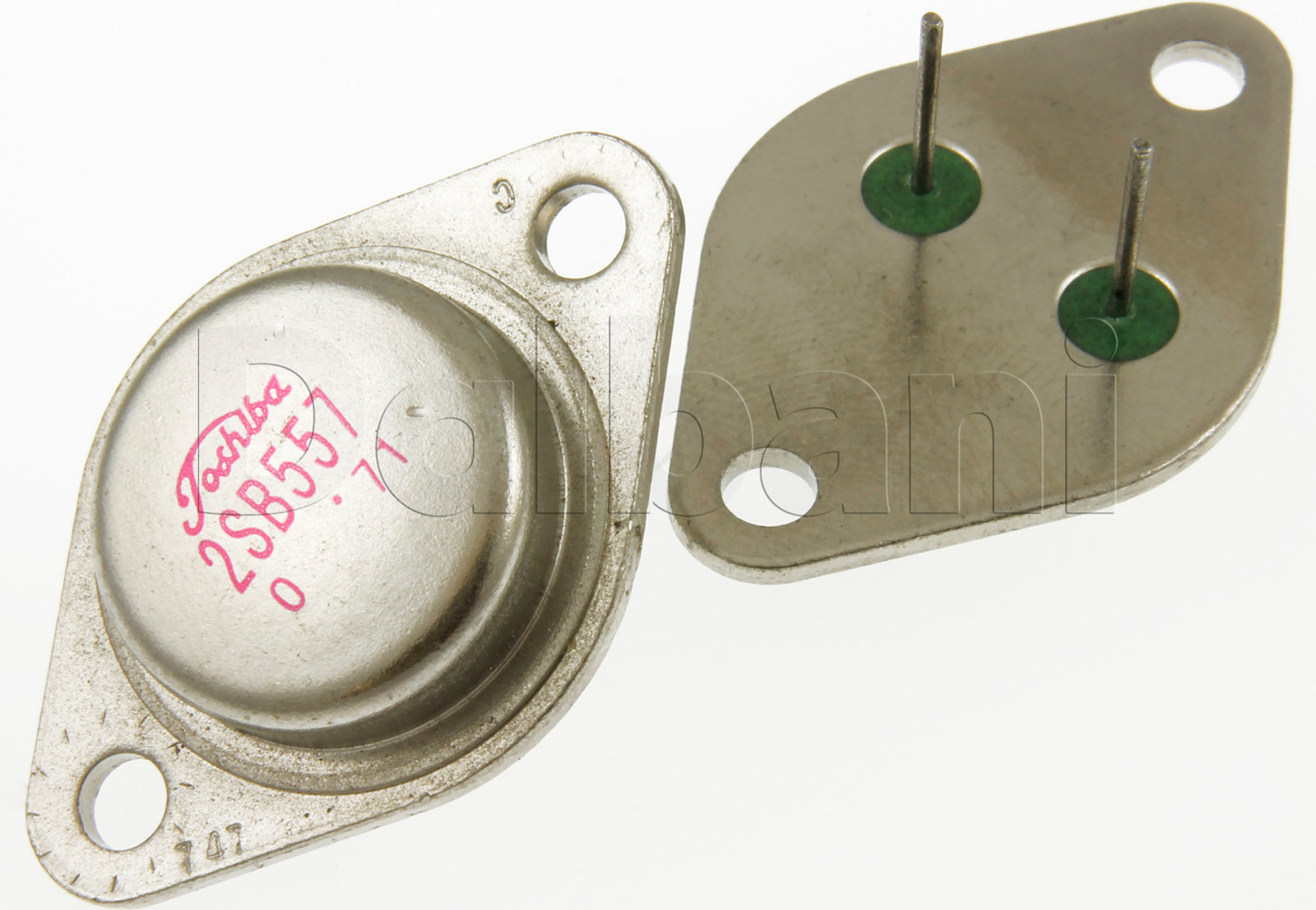 2SB557 Original Pulled Toshiba Icon PNP Triple Diffused Transistor B557