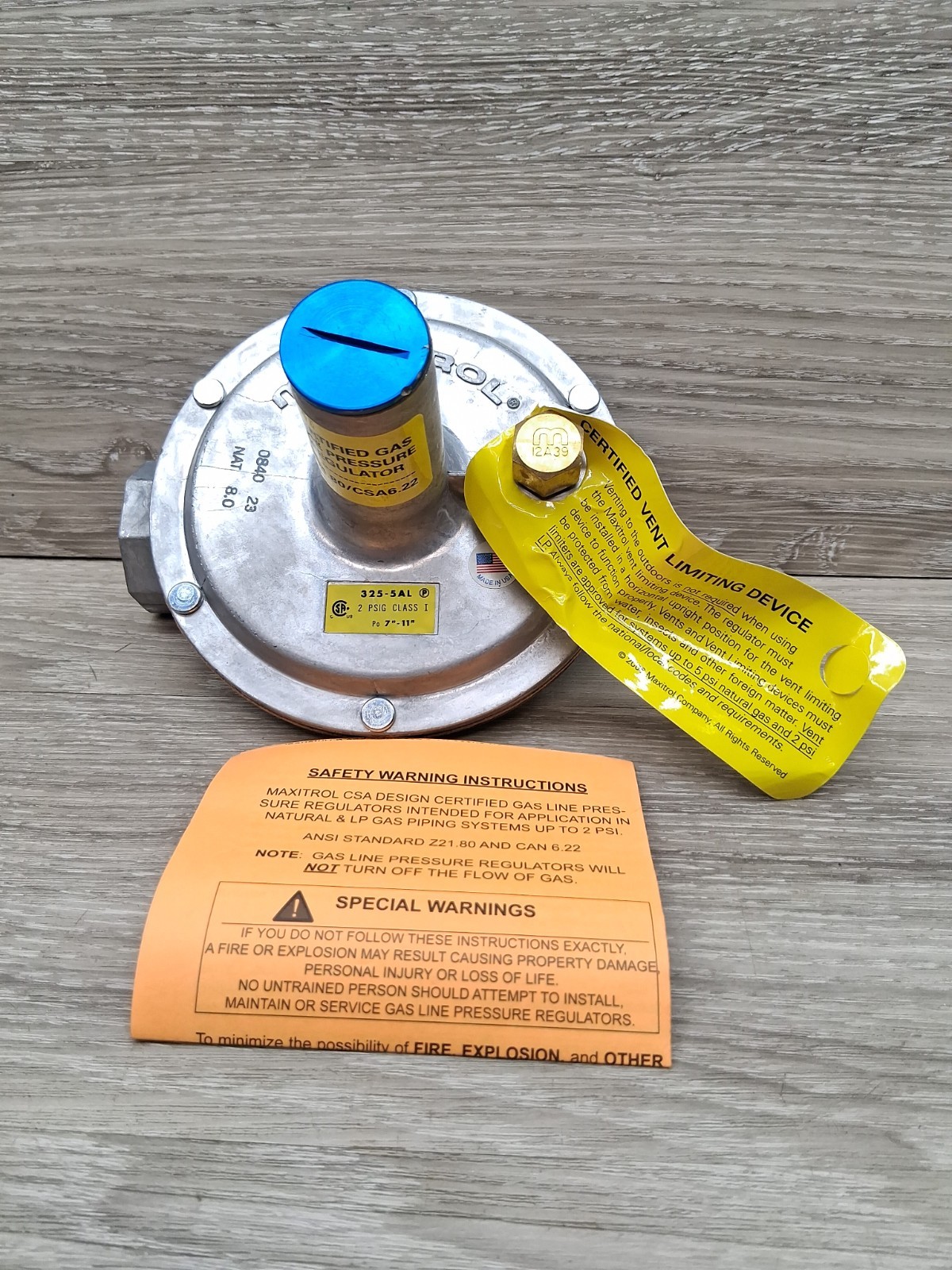 New Maxitrol Has Regulator 325-5AL 2PSIG 7”-11”. (Free Shipping)