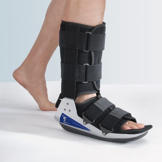 FGP CVO-720 WALKER ADJUSTABLE TIBIO-TARSAL BRACE R.O.M. BOOTY SHORT H 35CM