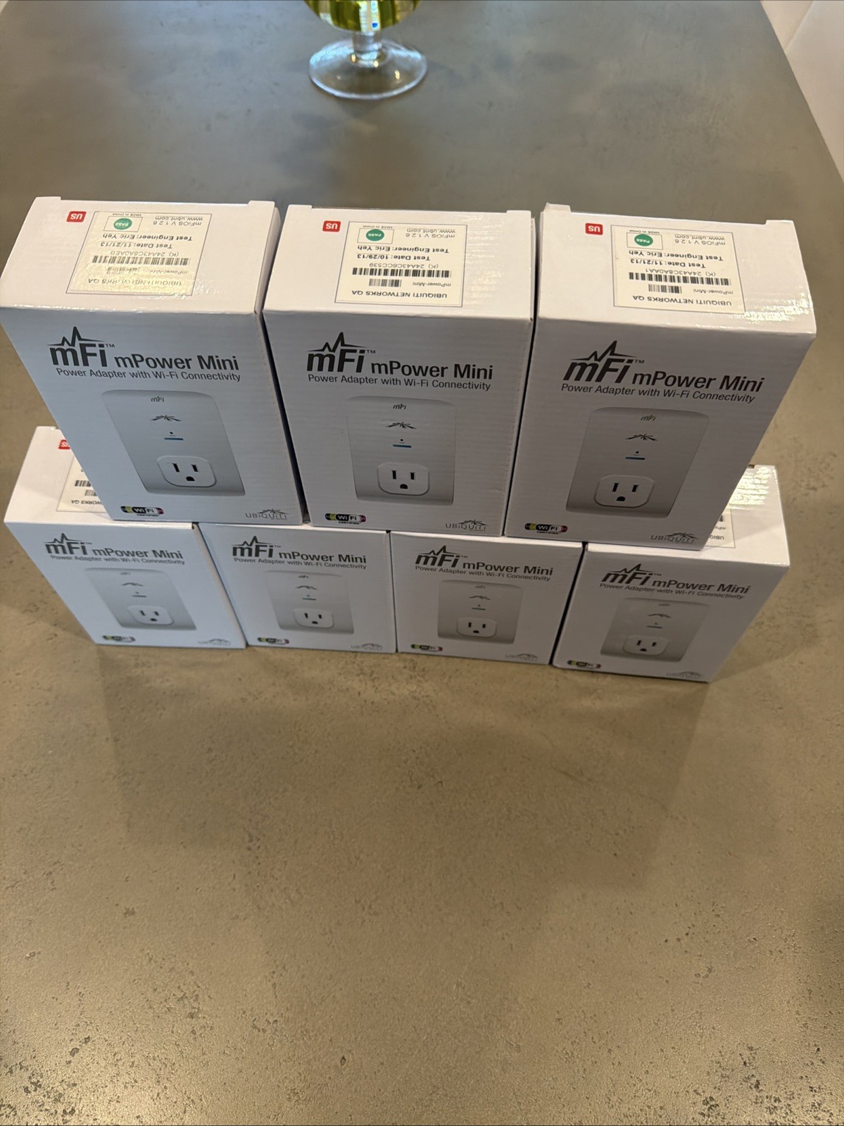 Ubiquiti Networks mFi mPower Mini Power Adapter WiFi Connect Smart Outlet Plug