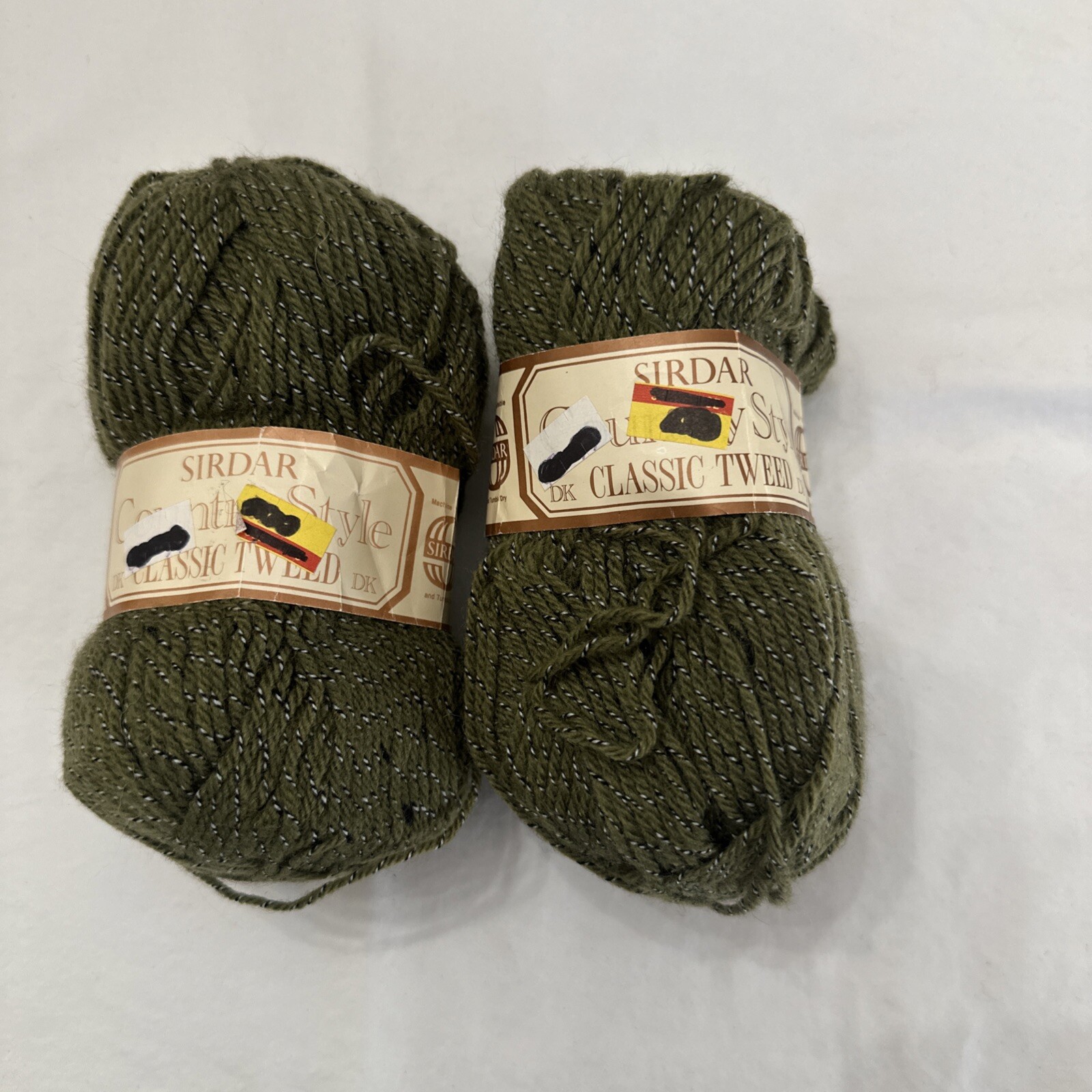 2 Skeins Vintage Sirdar Country Style Tweed Yarn Green Color England
