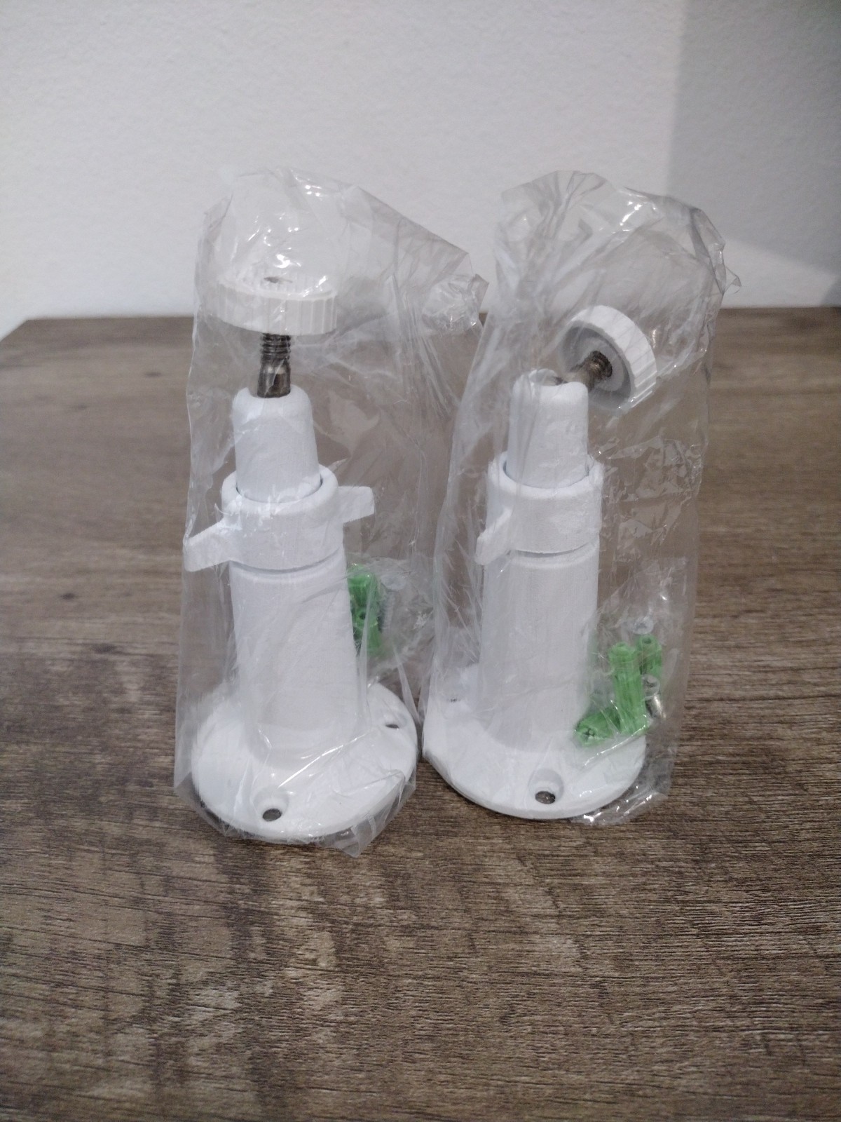 For Arlo Screw Mount for Arlo Cameras X 2 White