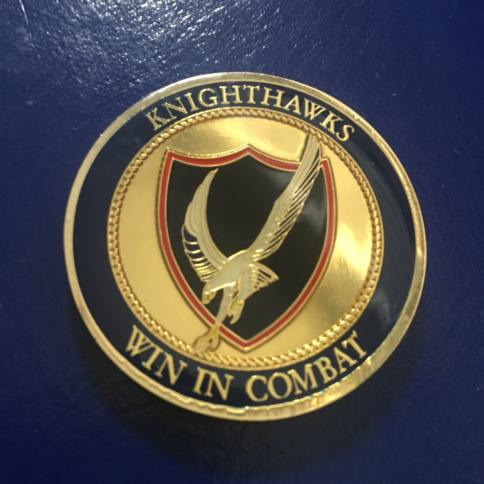RARE Navy VFA 136 ~ KNIGHTHAWKS ~ WIN IN COMBAT NAVY CHALLENGE COIN ~ MINT