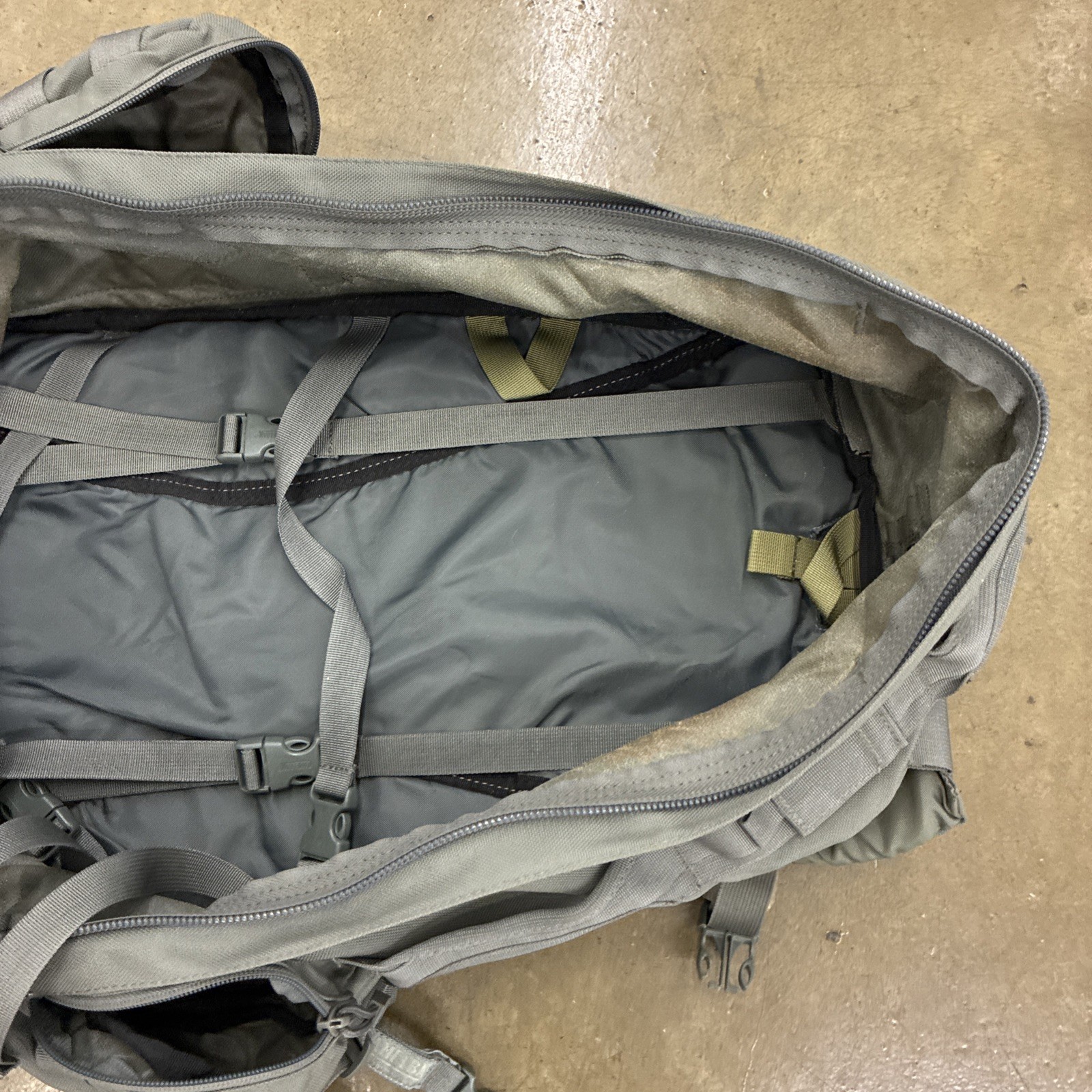 Camelbak Maximum Gear BFM Large Tactical Backpack Gray Hiking