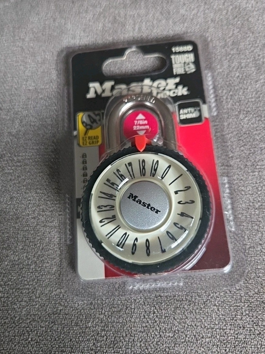 Ez Read EZ Grip Master Lock 1588D Level 3 Magnified Combination Lock BNIB 🔐