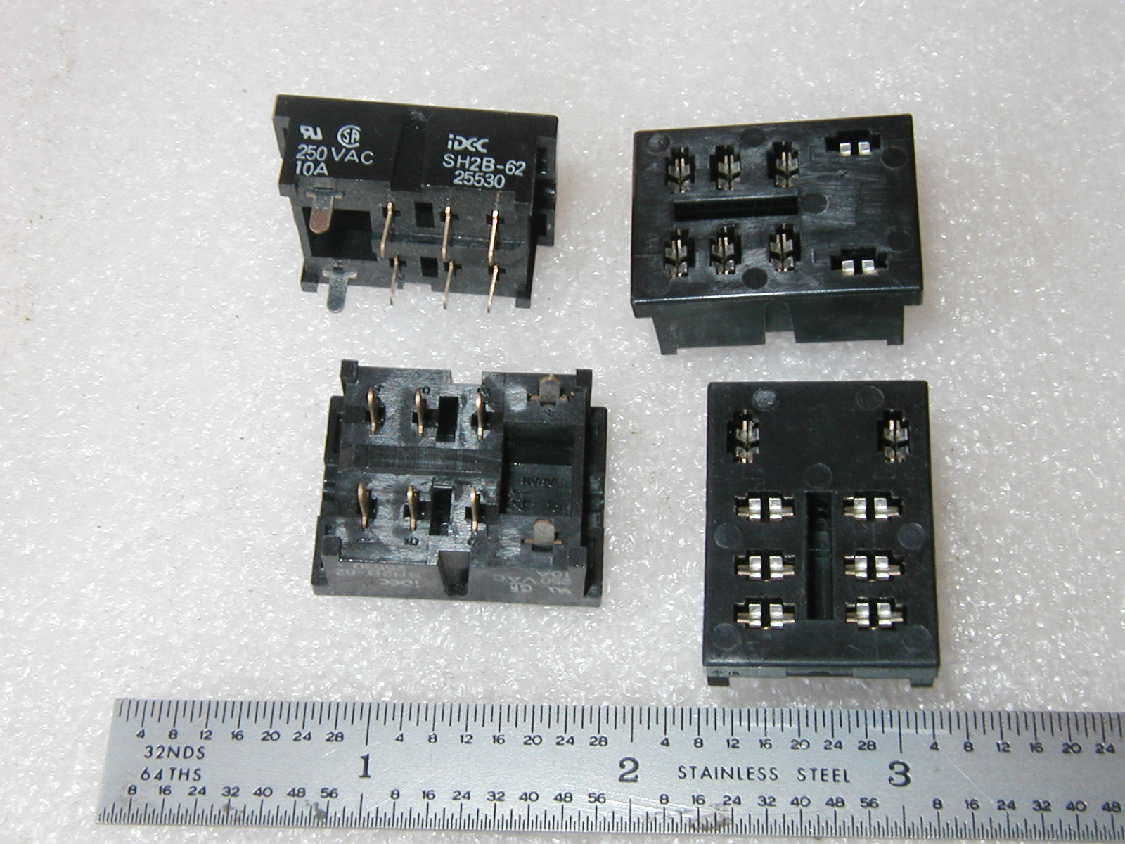 IDEC  SH2B-62  8 CONTACT POSITION  RELAY SOCKETS  - 10 pcs