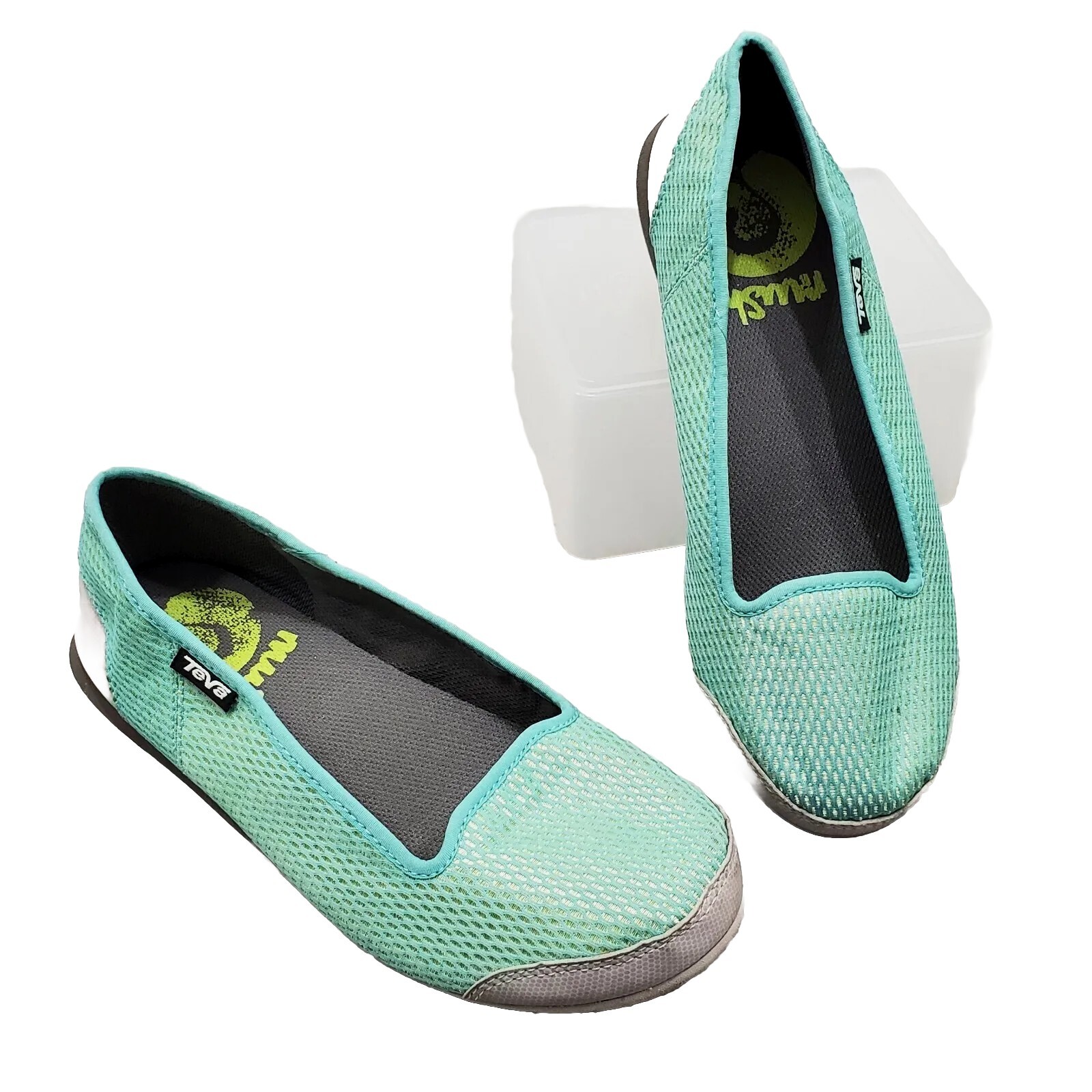 Teva Mush Frio Womens Size 7 Slip On Shoes Mint Green Mesh Flats