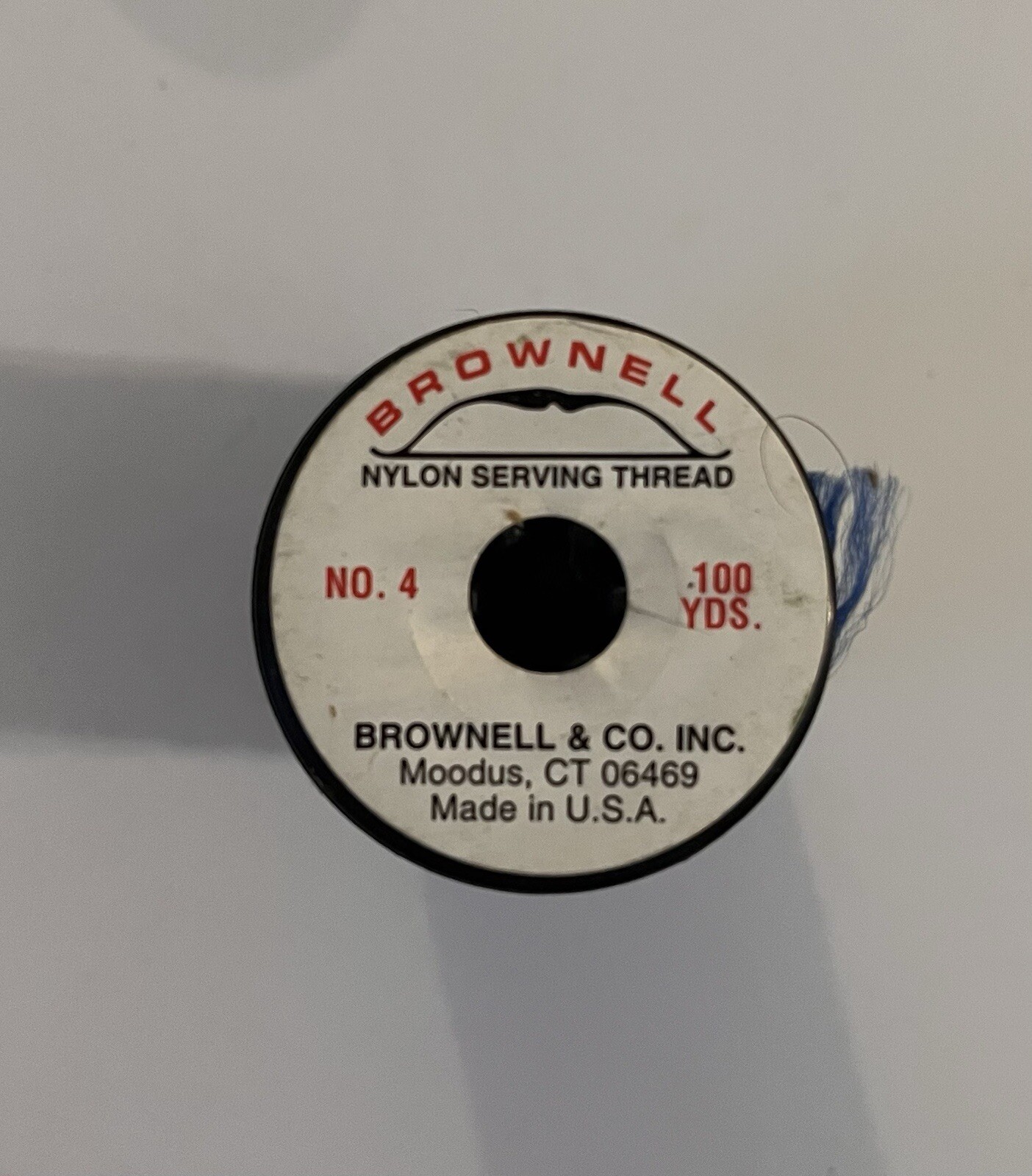 BROWNELL 100 YARD SPOOL NO. 4 NYLON SERVING THREAD BLUE