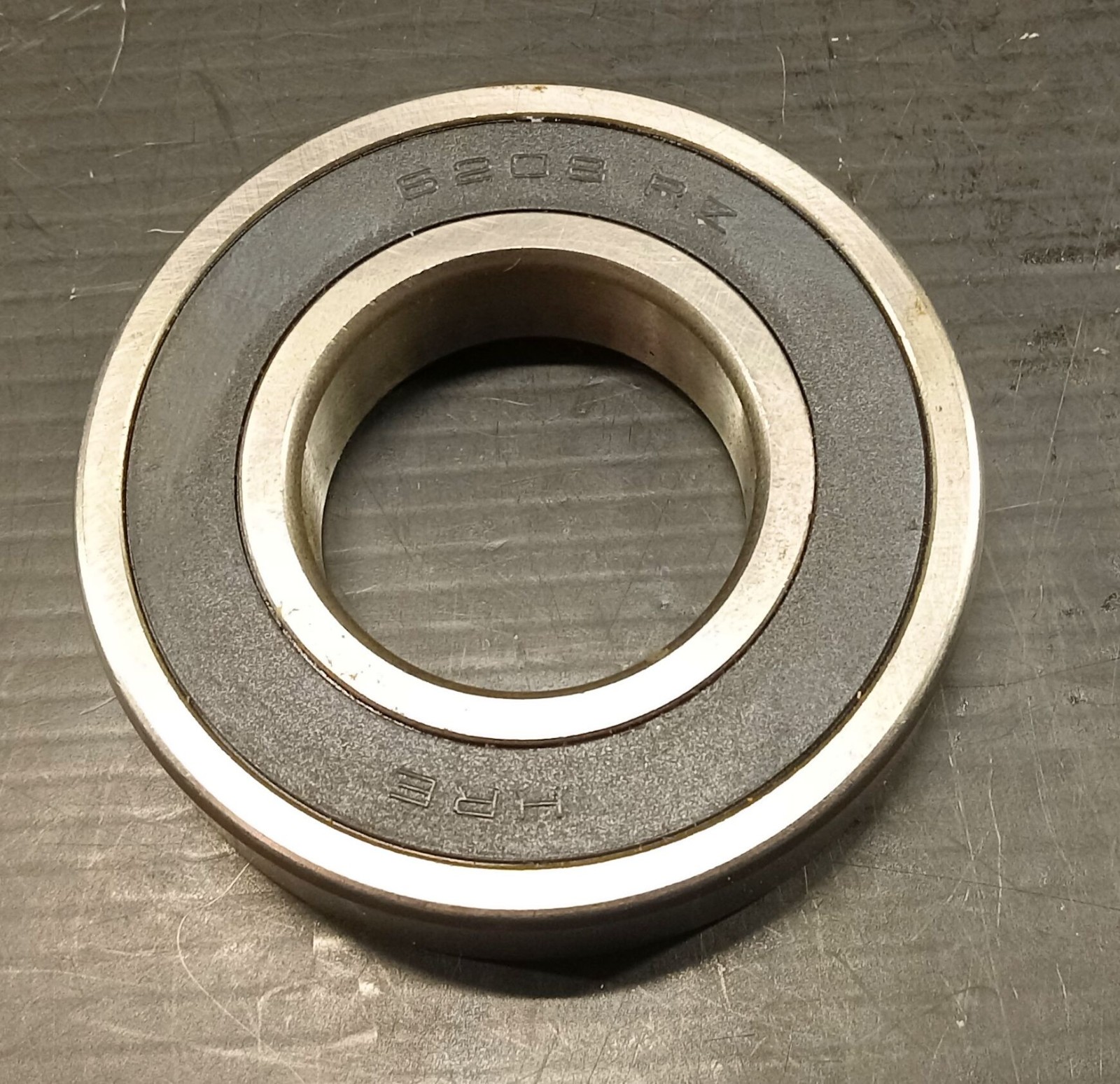 1 NEW HRE 6208 RZ RADIAL DEEP GROOVE BALL BEARING NNB ***MAKE OFFER***