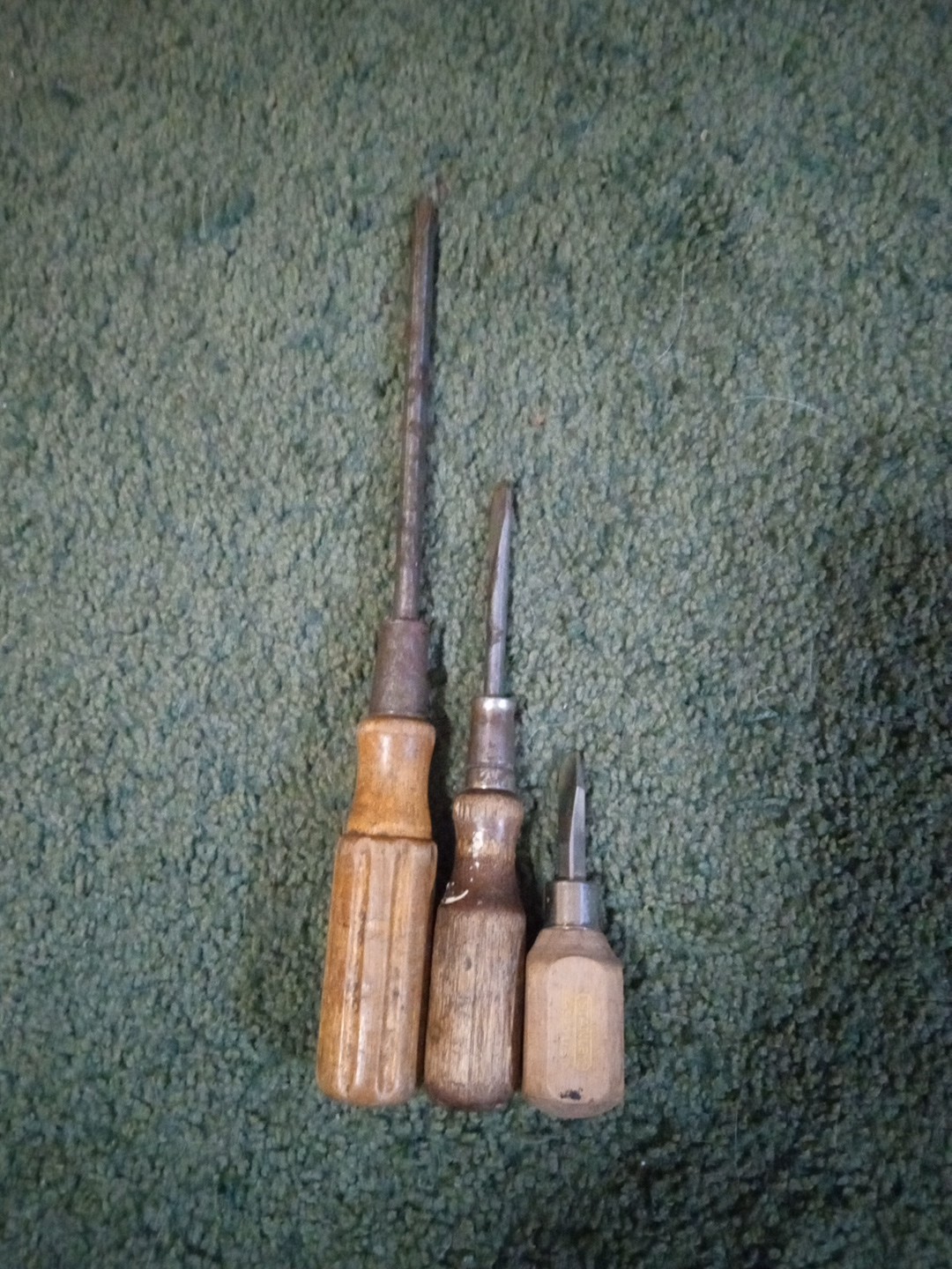 Vintage Wooden Handle Screwdriver Lot Of 3 Decent Condition USA Unique Very Rare