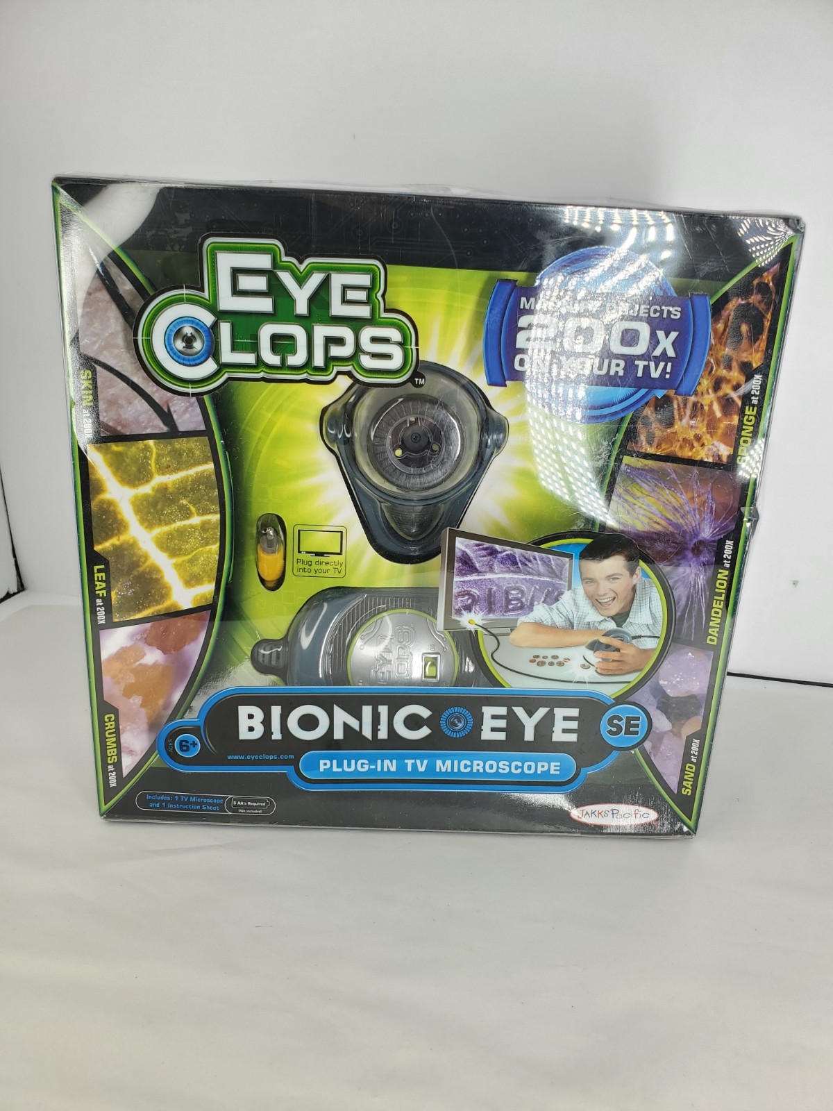 Jakks Pacific Bionic Eye Eye Clops Series Plug-In TV Microscope 2009 NEW SEALED