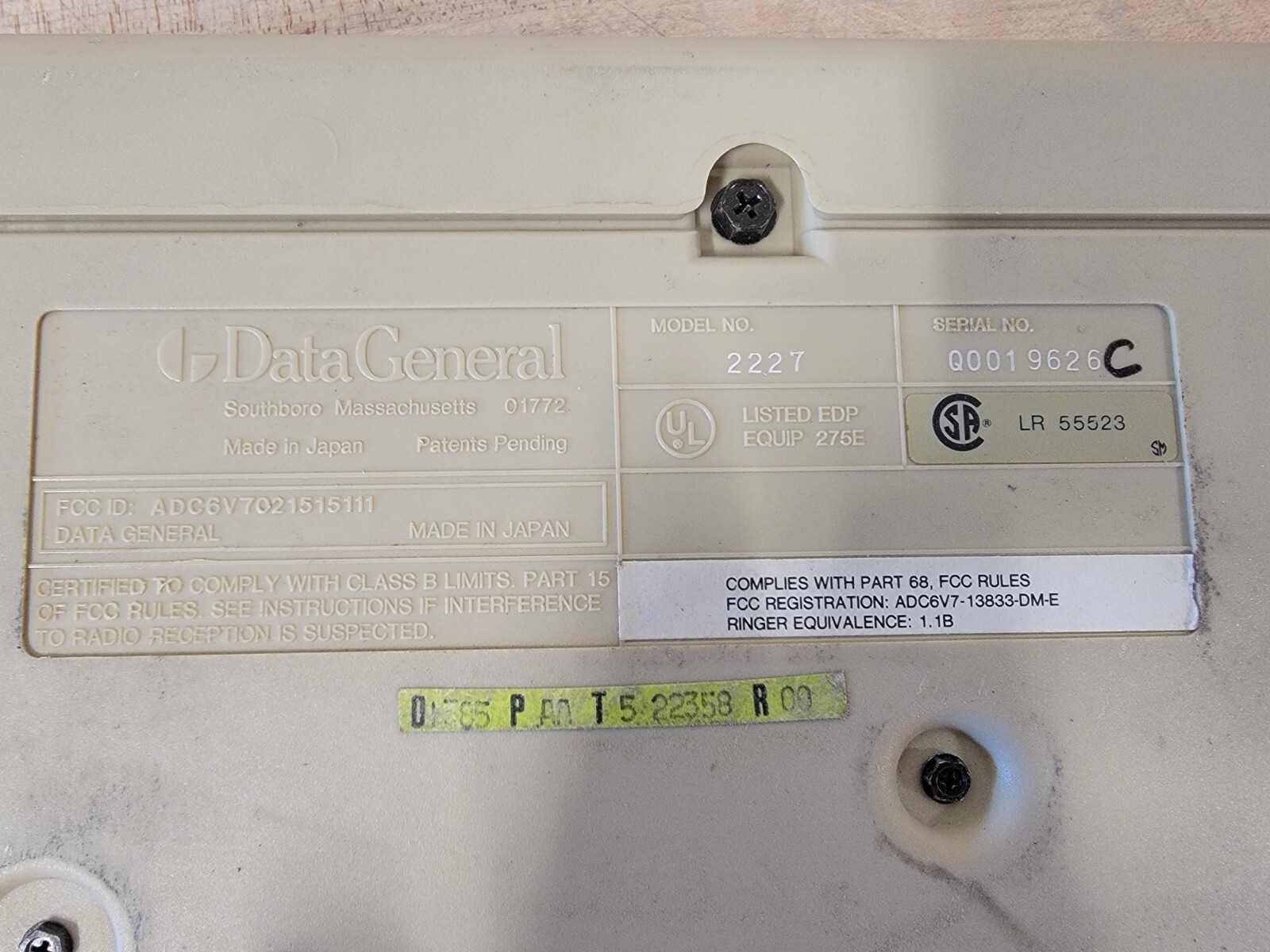 vintage 1980s Data General One Laptop Model 2227 - Untested, No Charger