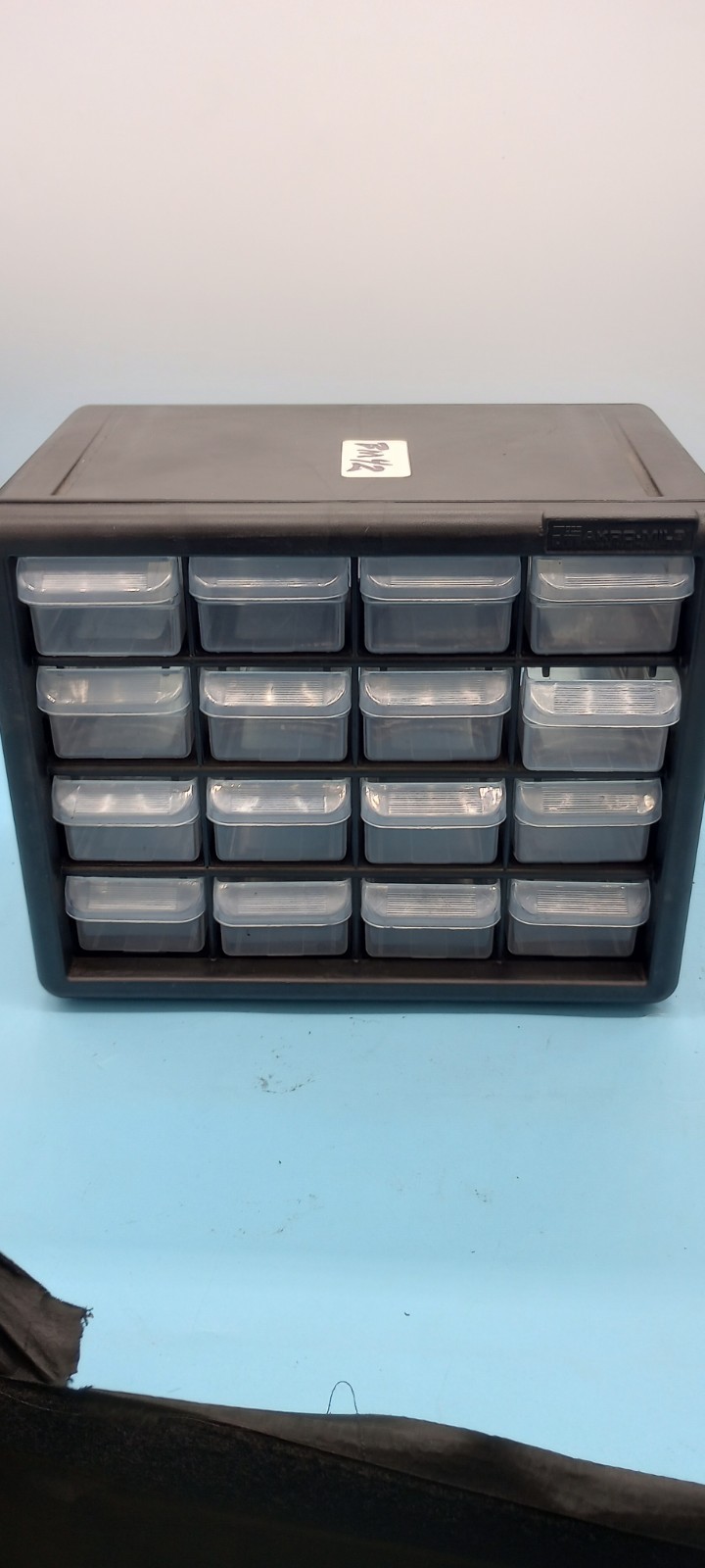 Akro-Mils 10716 16-Drawer Plastic Drawer Storage Cabinet