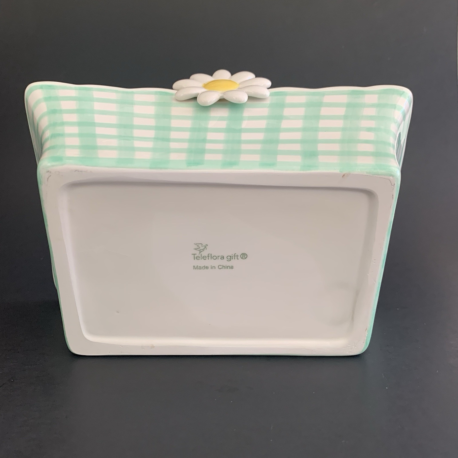 Gingham Green and White Daisy Flower Basket Ceramic