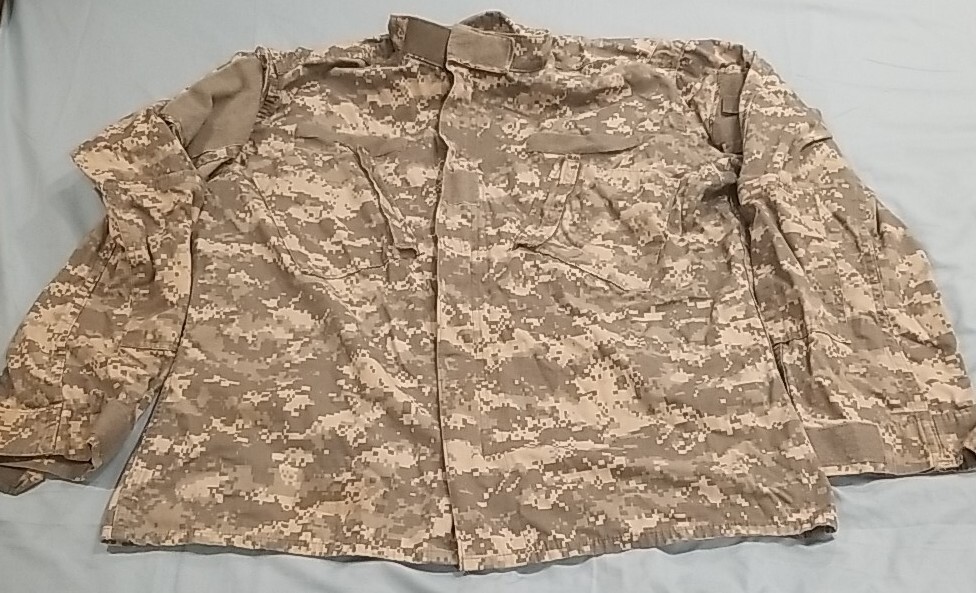 ACU Coat Large Regular USGI Digital Camo Ripstop Army Combat Uniform
