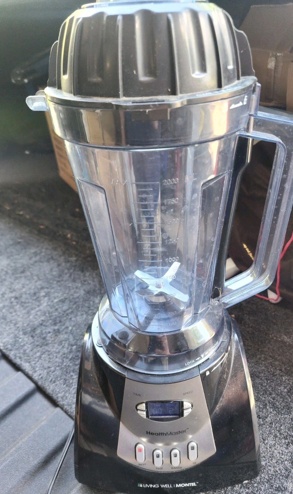 Health Master • Living Well | Montel  70oz Blender YD-2088E Unused