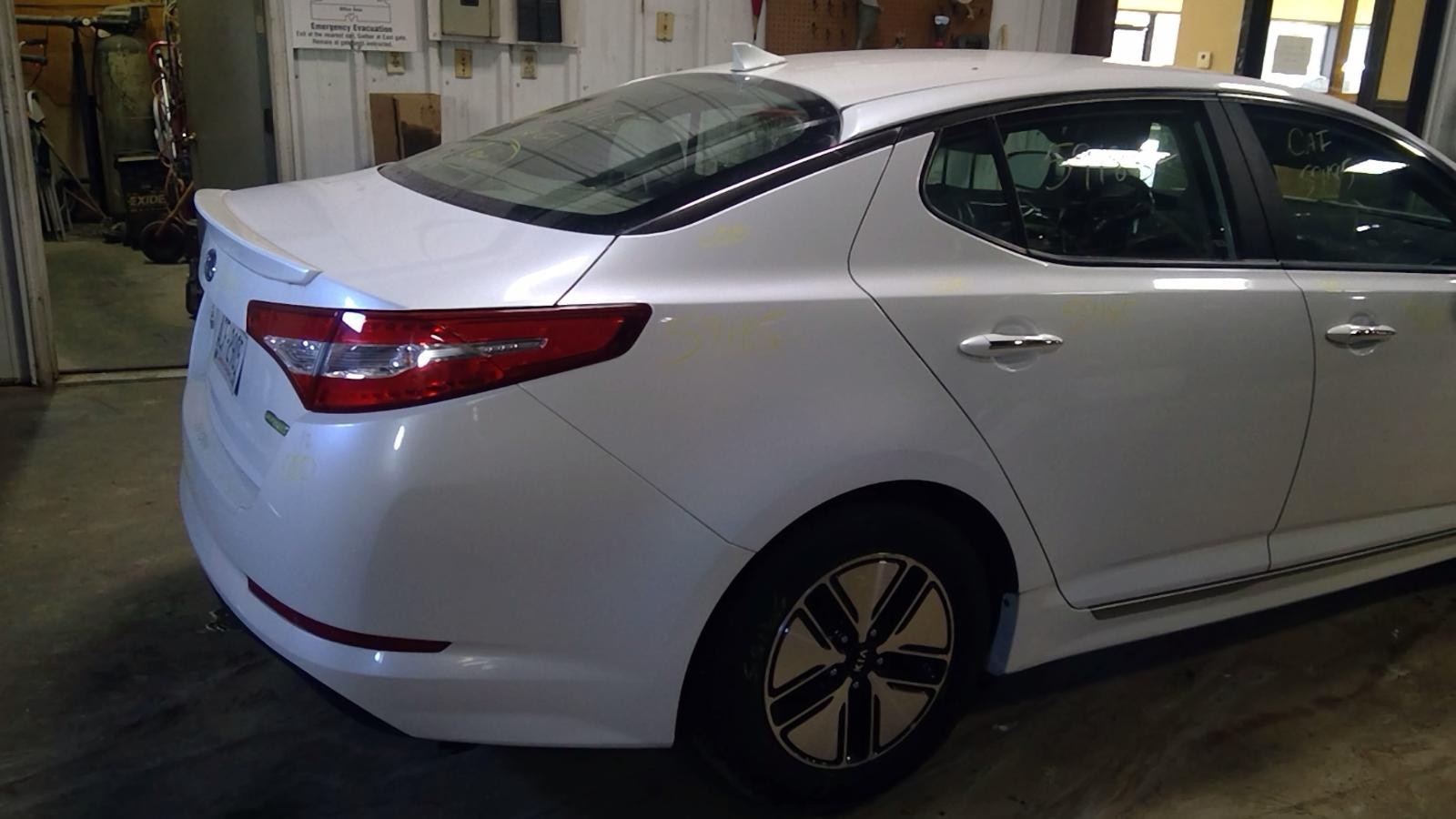 Used Keyless Entry Module fits: 2012 Kia Optima Theft-Locking keyless entry RH d