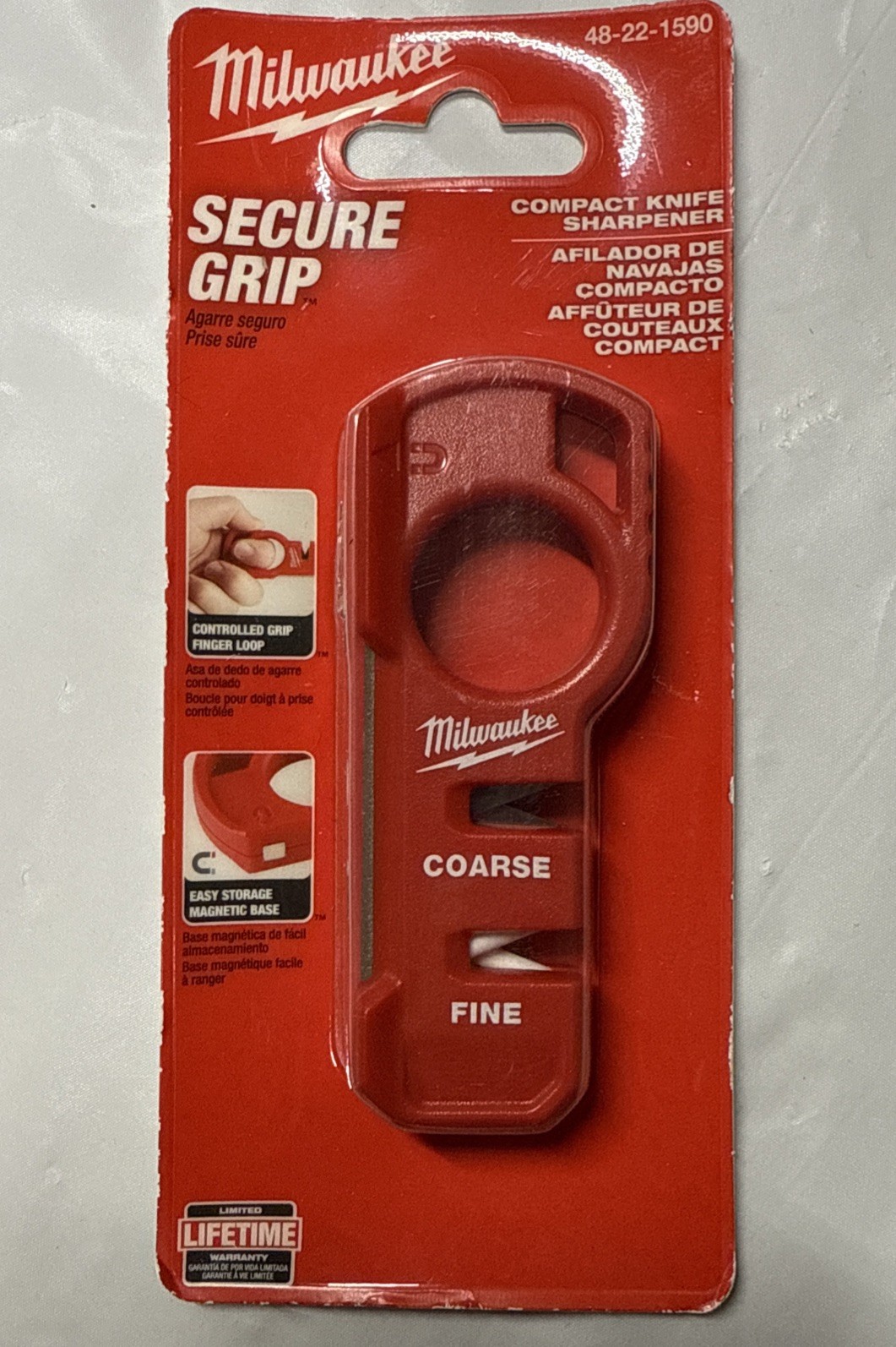 Milwaukee Tool 48-22-1590 Compact Knife Sharpener