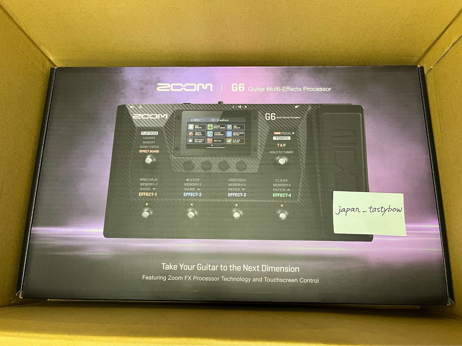 ZOOM G6 Multi-Effects Guitar Processor with Expression Pedal LCD Touchscreen