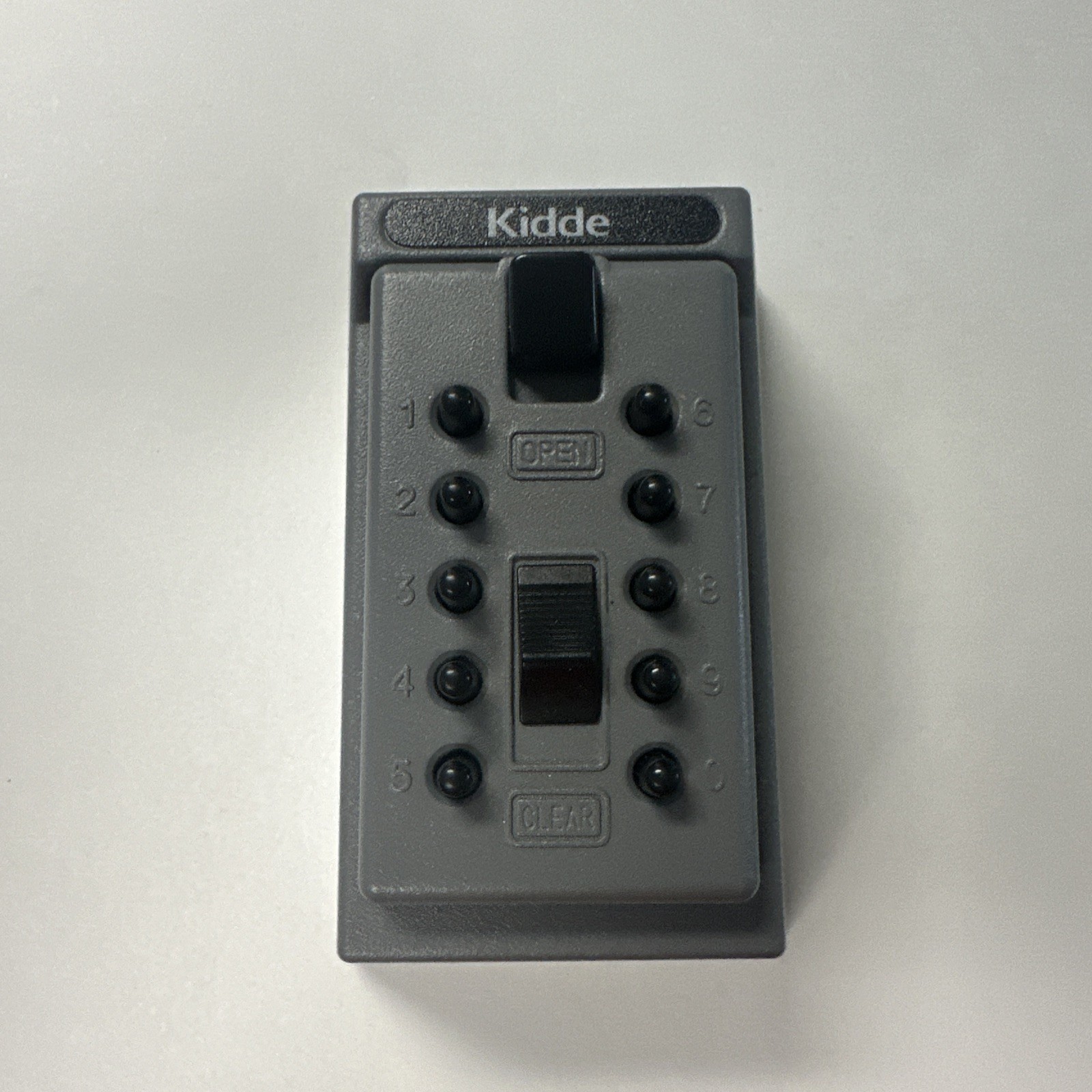 Kidde AccessPoint KeySafe Original Keypad Combo Key Safe Titanium 001015