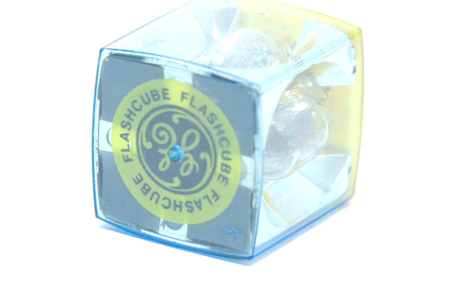 GE Unused FlashCubes in Worn Box