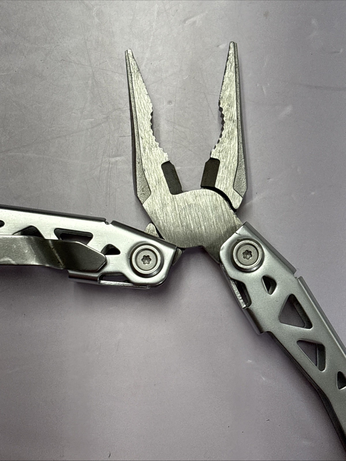 GERBER MULTI TOOL ~ LOT OF 2 ~ READ DESCRIPTION