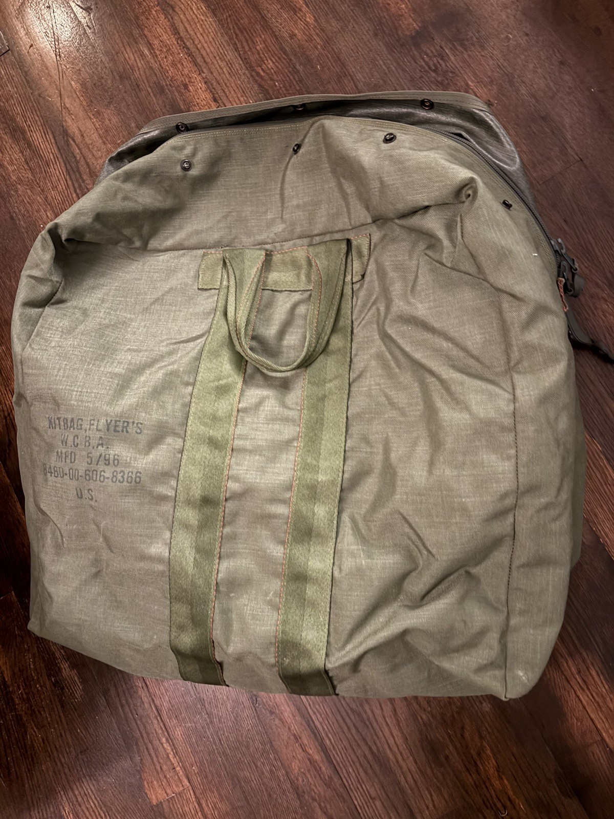 Vintage USMC Kit Bag, Flyers W.C B.A MFD 5/96 8460-00-606-8366 U.S.
