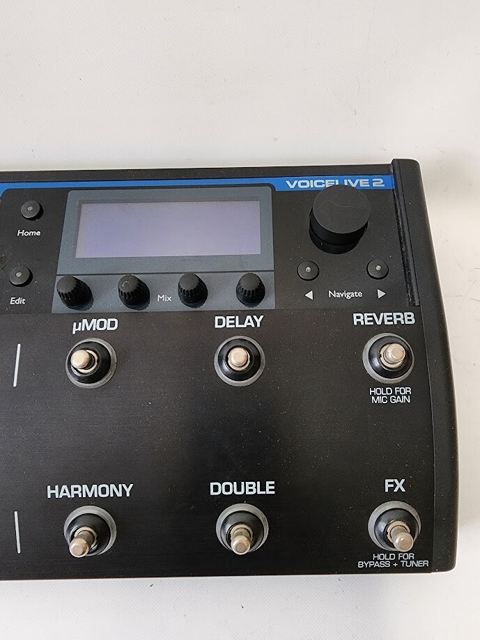 TC-HELICON VOICELIVE 2 Vocal Multi-Effects Processor Pedal Effector