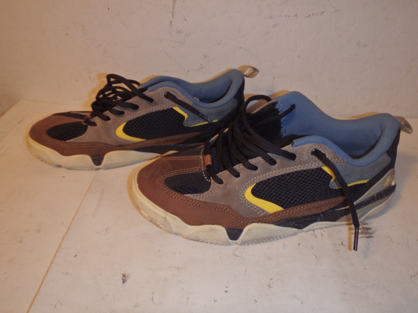 ES Quattro Plus Skate Shoes Size 8