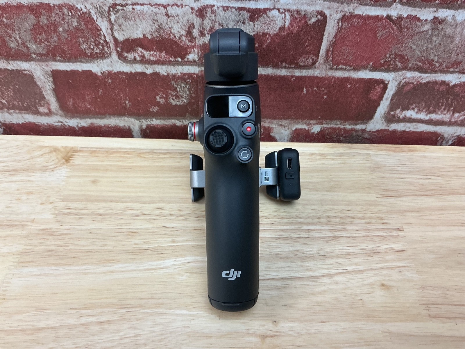 DJI Osmo Mobile 8 Gimbal Stabilizer Advanced Tracking 360° Pan