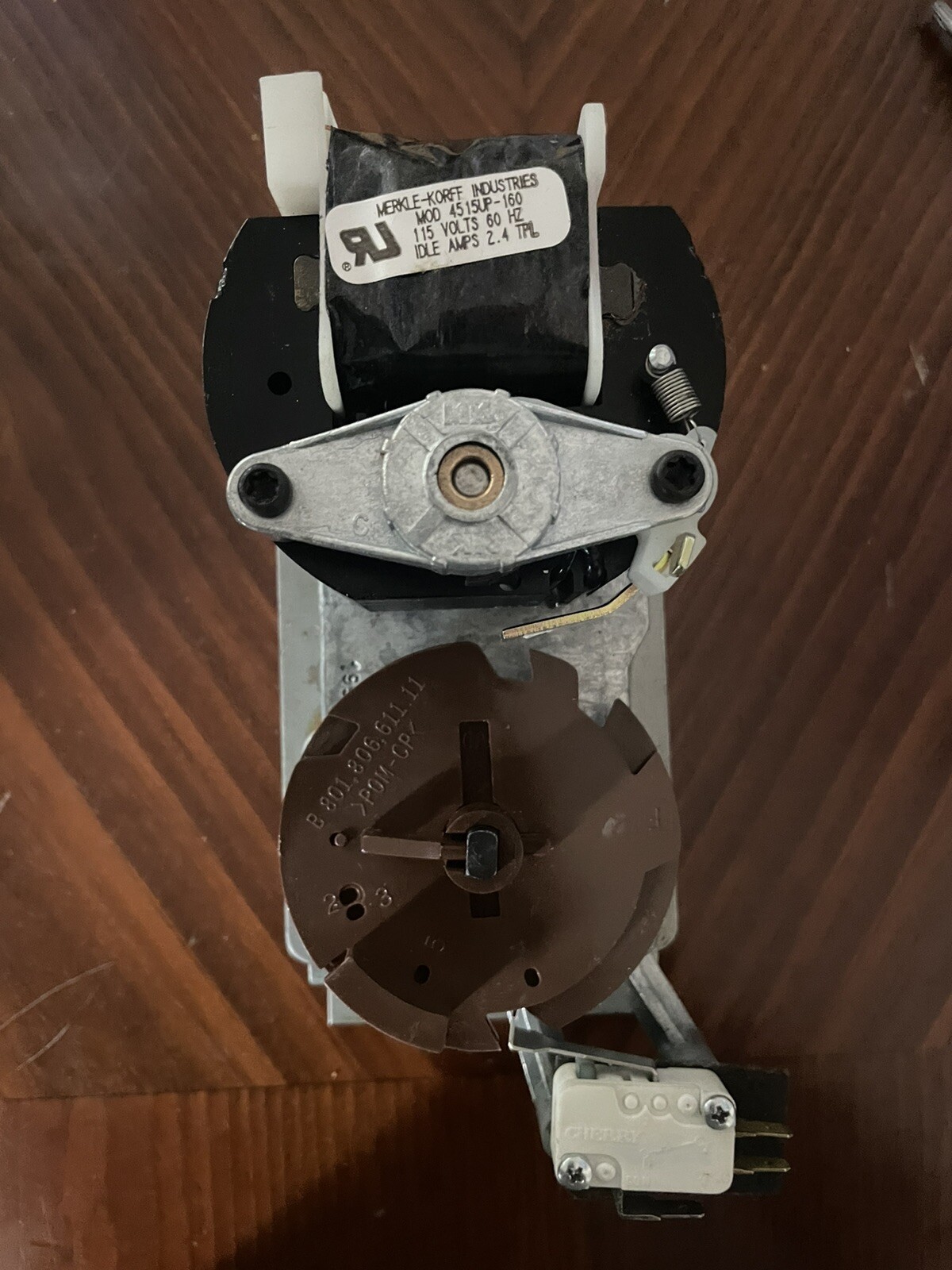 Single Column Motor w/Switch Dixie-Narco Soda Machine 501E 276E 600E Brown Disk