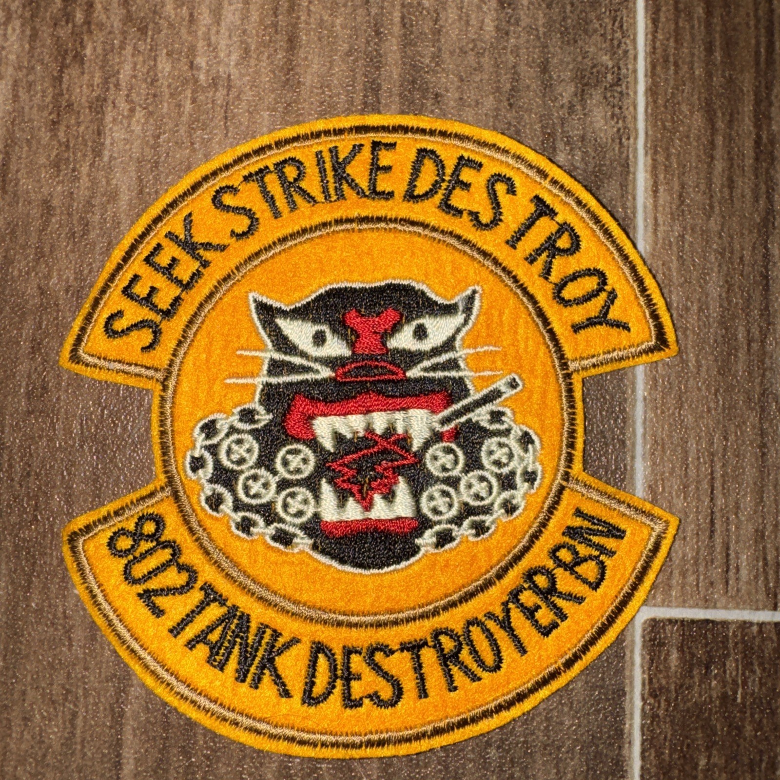 802nd TANK DESTROYERS - Patch - Seek, Strike, Destroy - Normandy - WWII - D.644