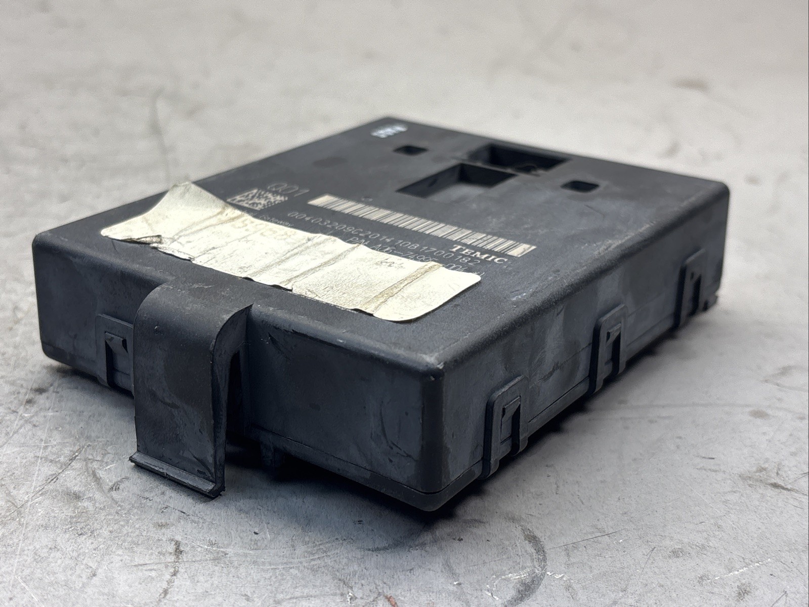 FREIGHTLINER Chassis Electronic Control Module A06-74995-004