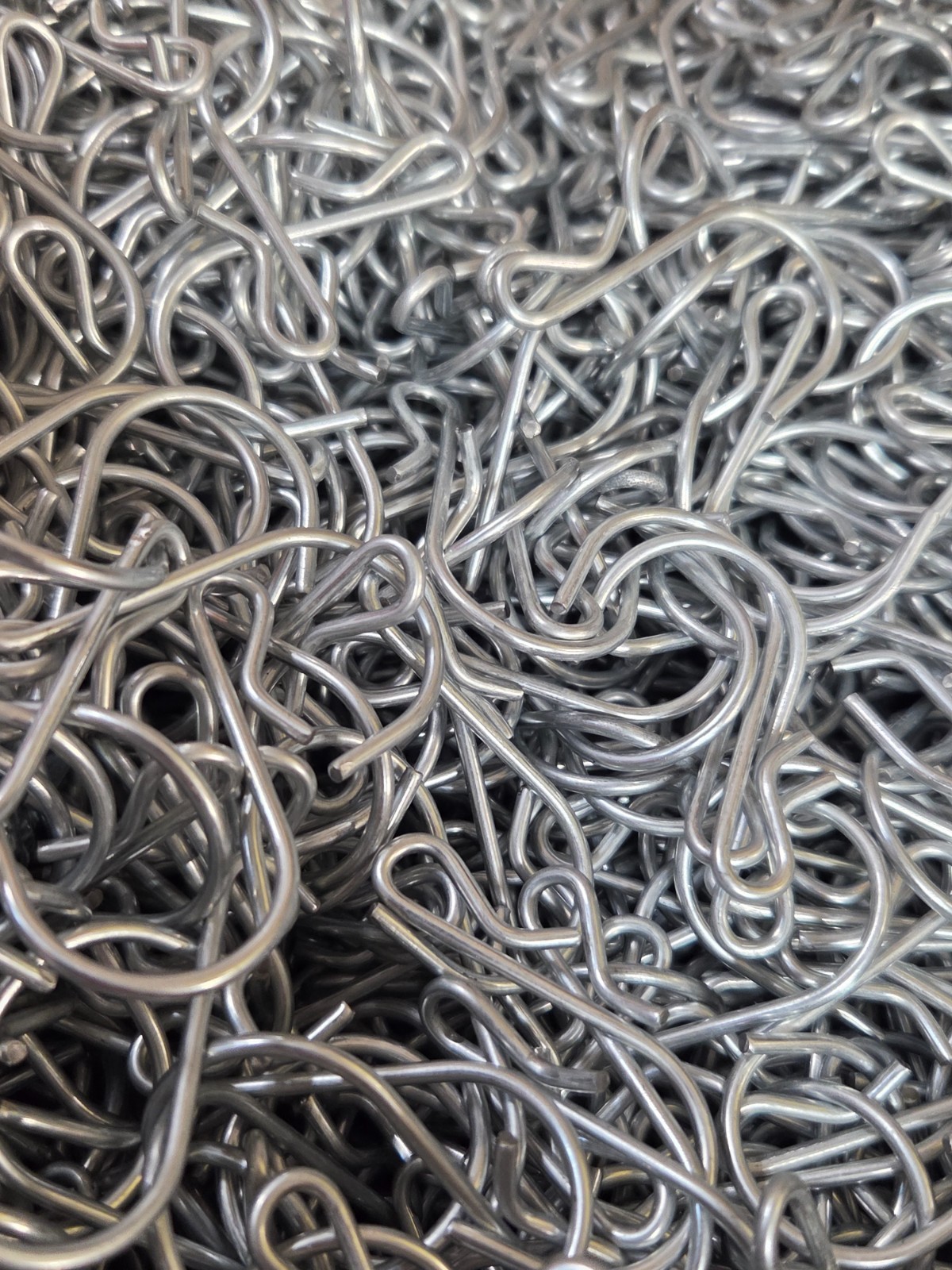 Retail Display Strip Hooks Hanging Merchandise 75pc