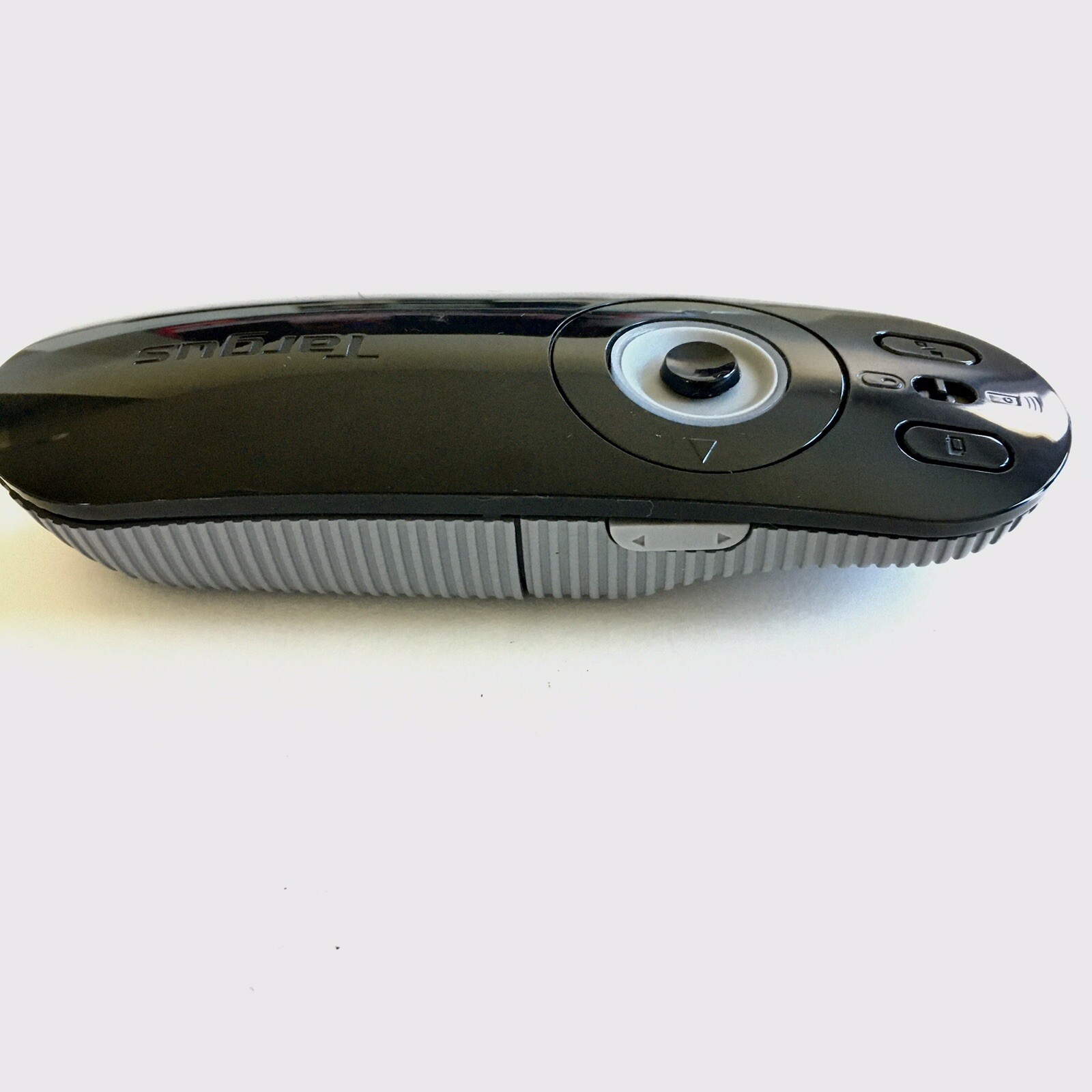 Targus AMP09B Multimedia Presentation Remote - Please Read Description -