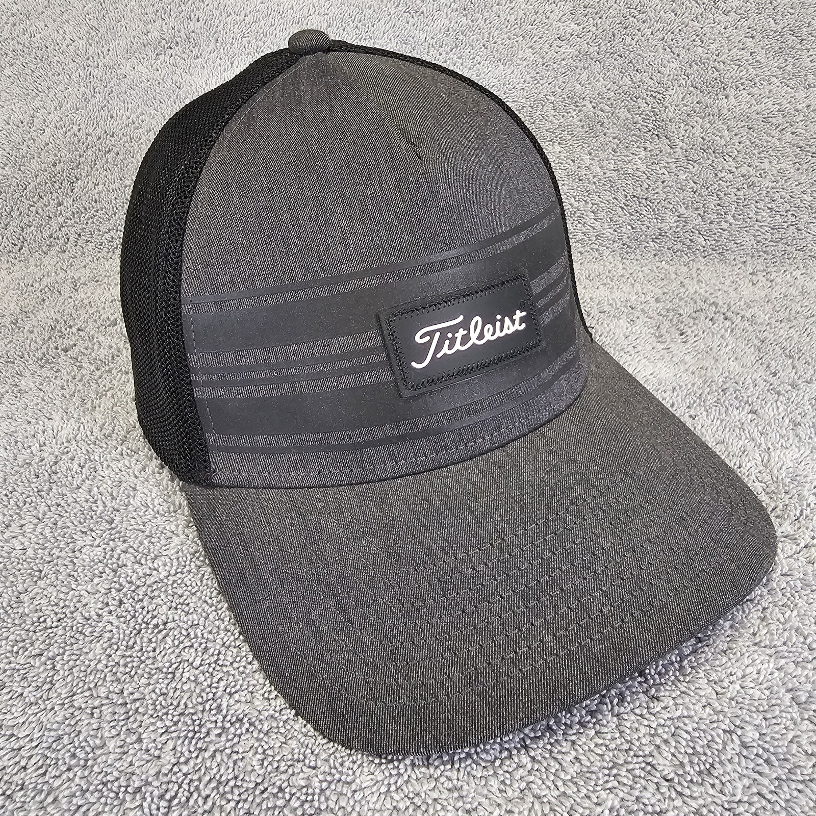 Titleist Golf Baseball Cap Fitted S/M Mesh Back Logo Patch Striped Trucker Cap