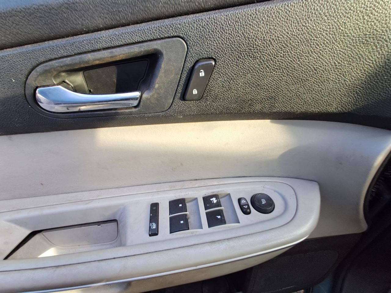 ACADIA 2009 Glove Box 4869777