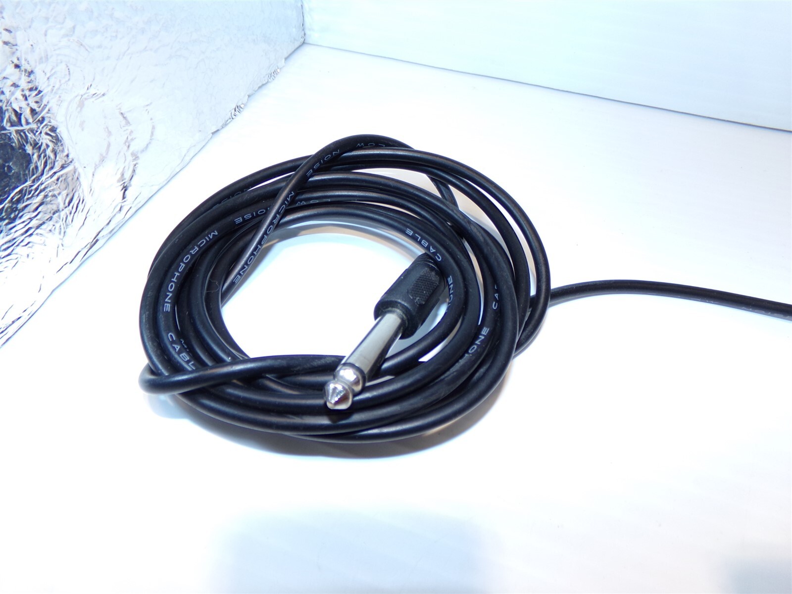 Ion Wired Karaoke Microphone NICE