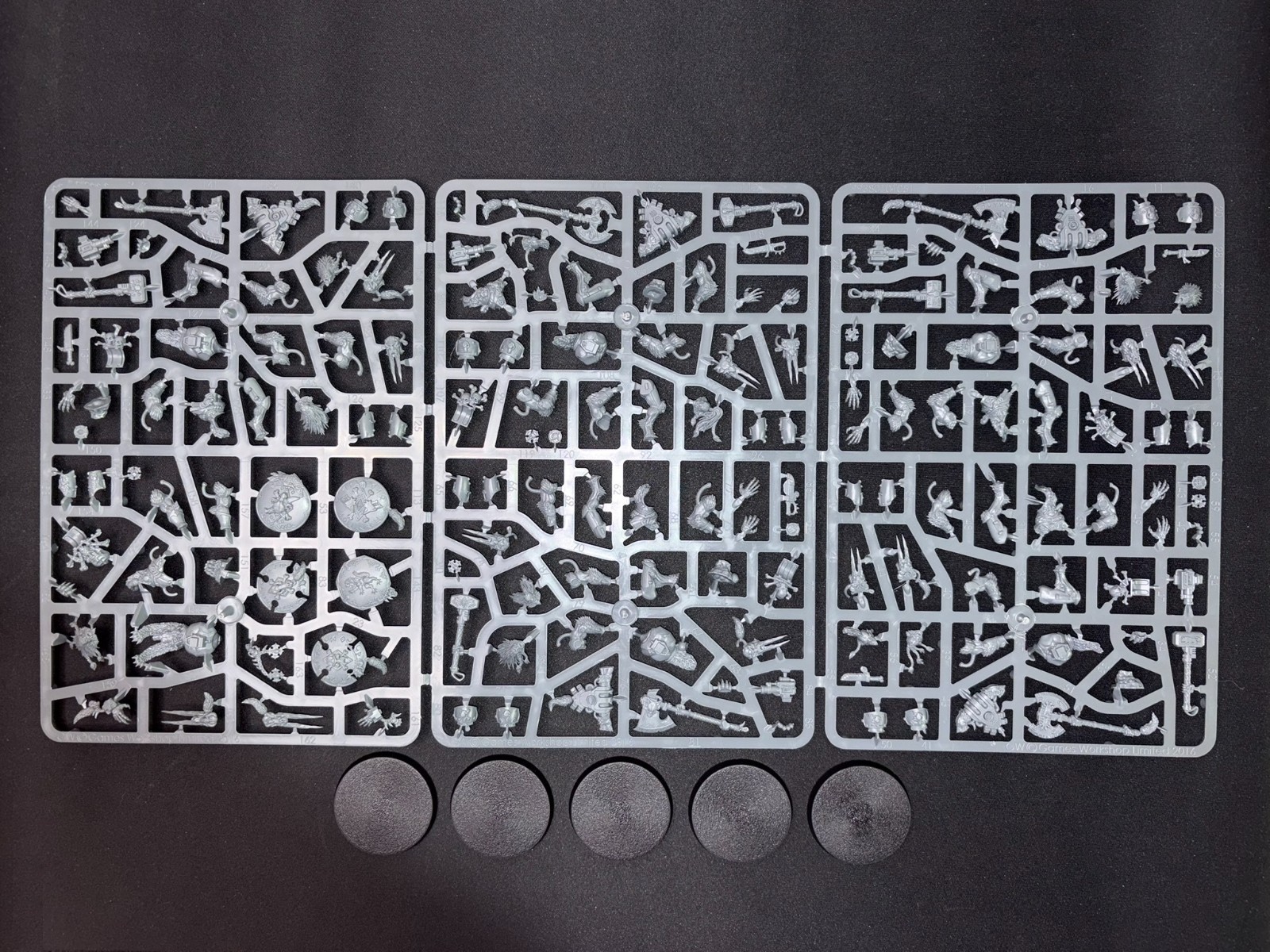 Wulfen - Space Wolves - Warhammer 40K - New On Sprue