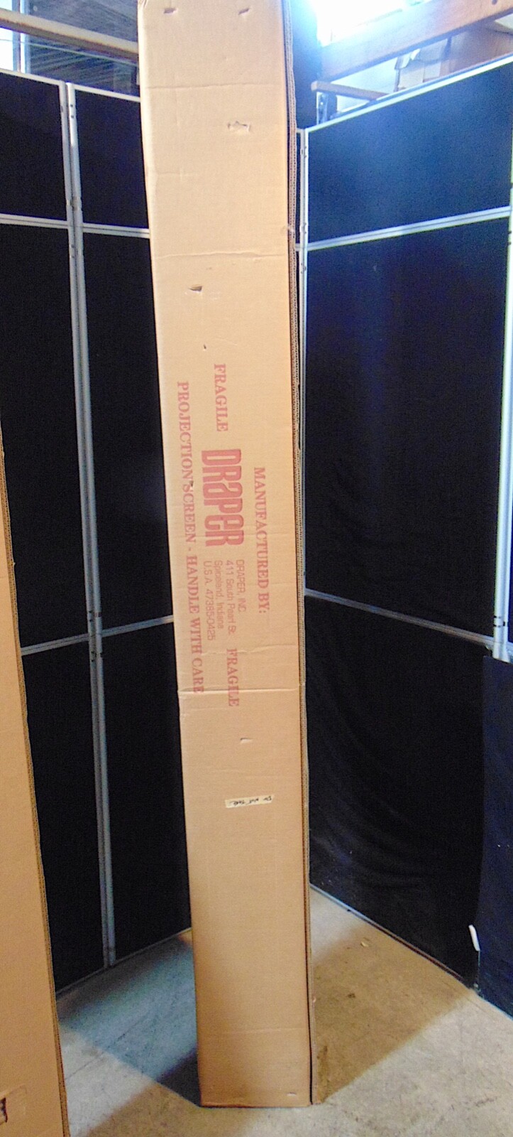 Draper Targa 70x70 Electric Projection Screen SS-1R NEW IN BOX S4223x