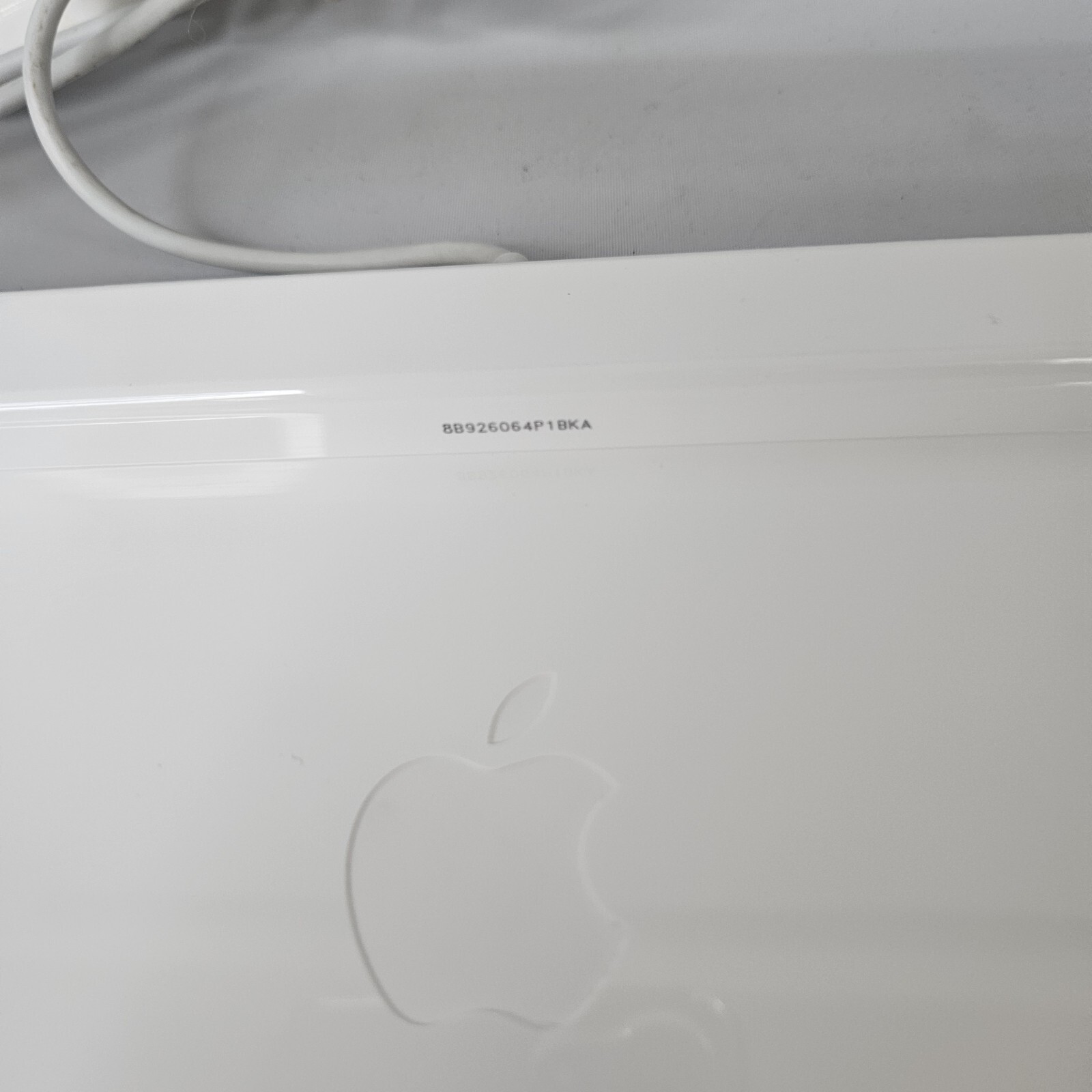 Apple A1243 Wired Mac Standard USB Keyboard w/ Numeric Keypad White EUC Tested