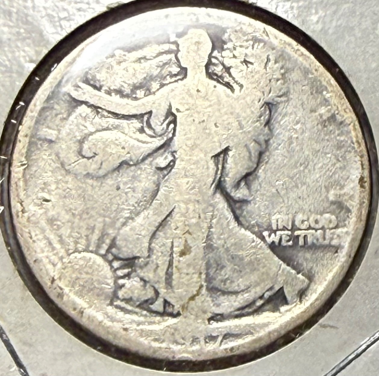 1917- s walking liberty half dollar