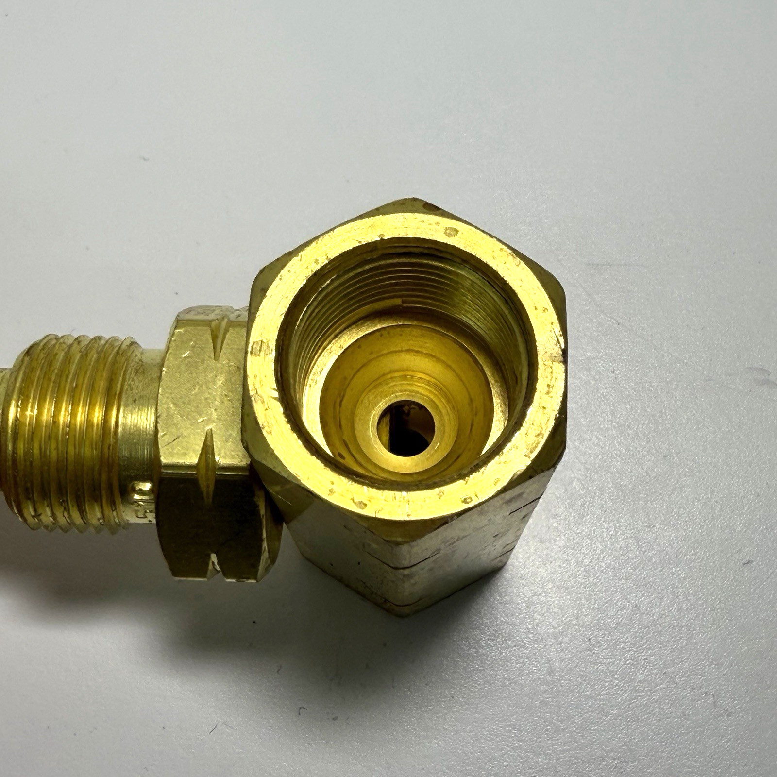 CGA 510 Acetylene Propane Brass Tee Fitting with Check Valve