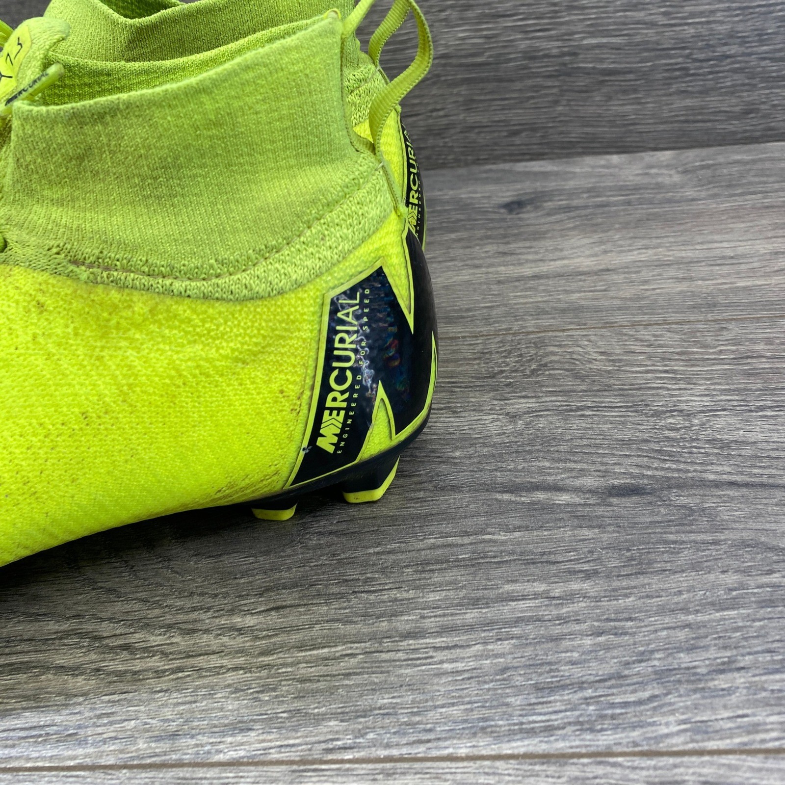 Nike Mercurial Superfly 6 Elite AH7340 Soccer Cleat Neon Yellow Mens 6 Flyknit
