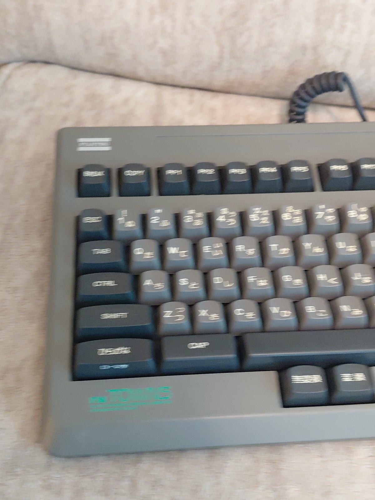 Fujitsu TOWNS Thumb Shift Keyboard FMT-KB105 Computer Keyboard