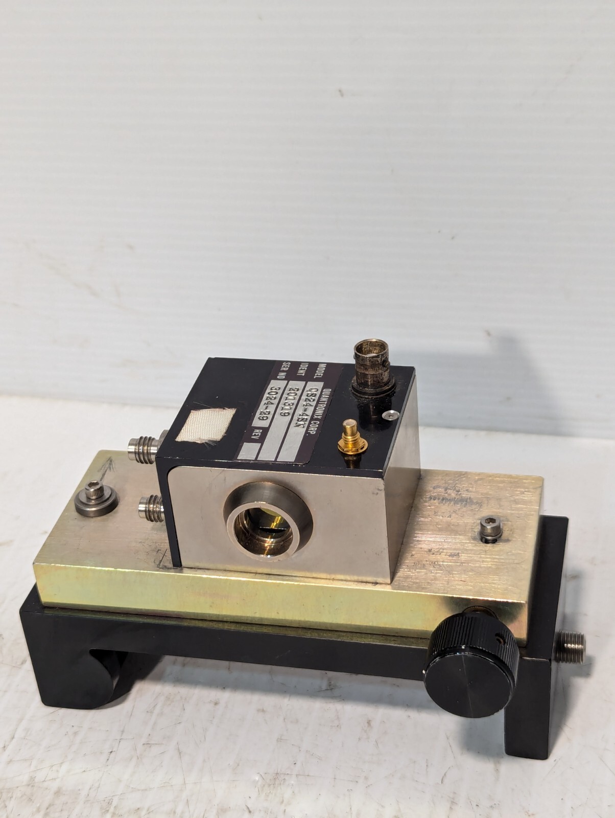 Quantronix QS24-4SN Laser Module Q-Switch w/ Base, 201319