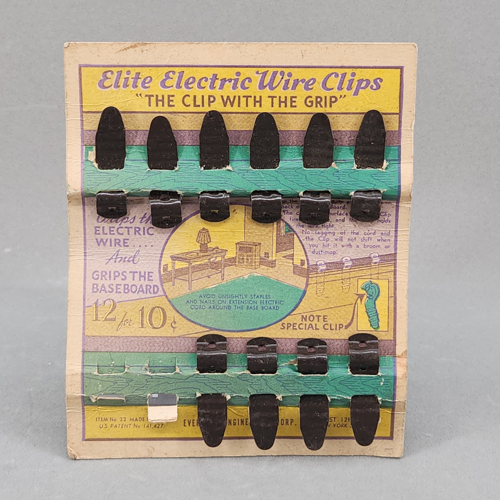 Vintage 1930s Everest Engineering Elite Electric Wire Clips on Card