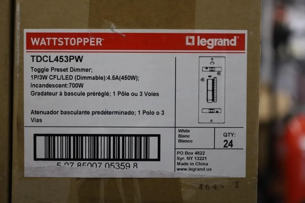 *QTY 24* Pass & Seymour TDCL453 PW Toggle Dimmer Switch CFL/ Led 4.5amp  Preset